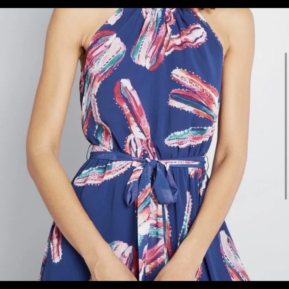 ModCloth Maxi Dress - Picture 2 of 5